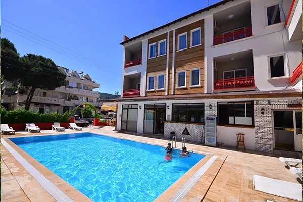 Deniz Yanı Villa